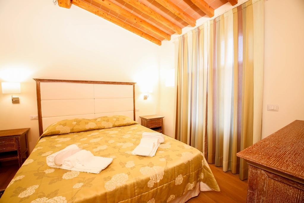 Casa Montecuccoli Country house *