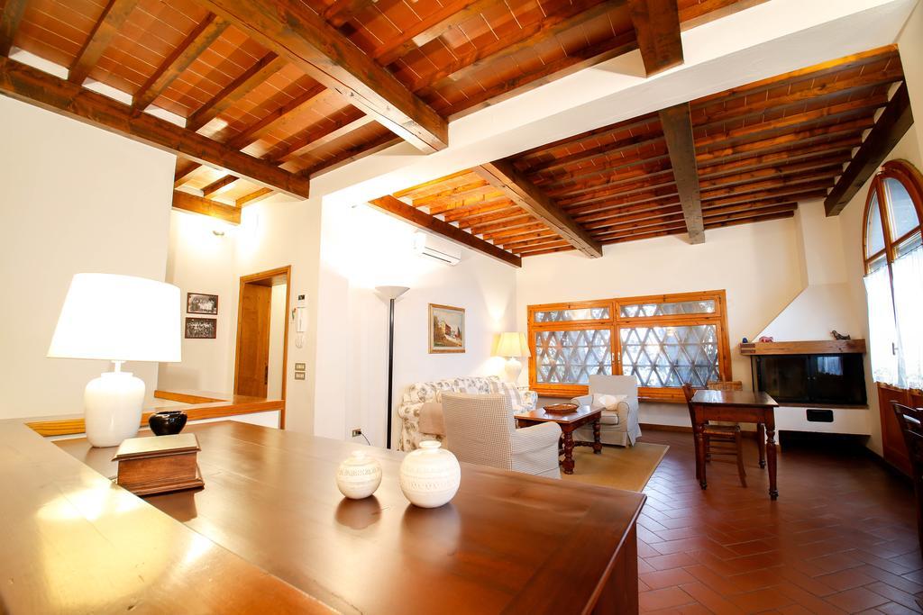 Casa Montecuccoli * Montelupo Fiorentino